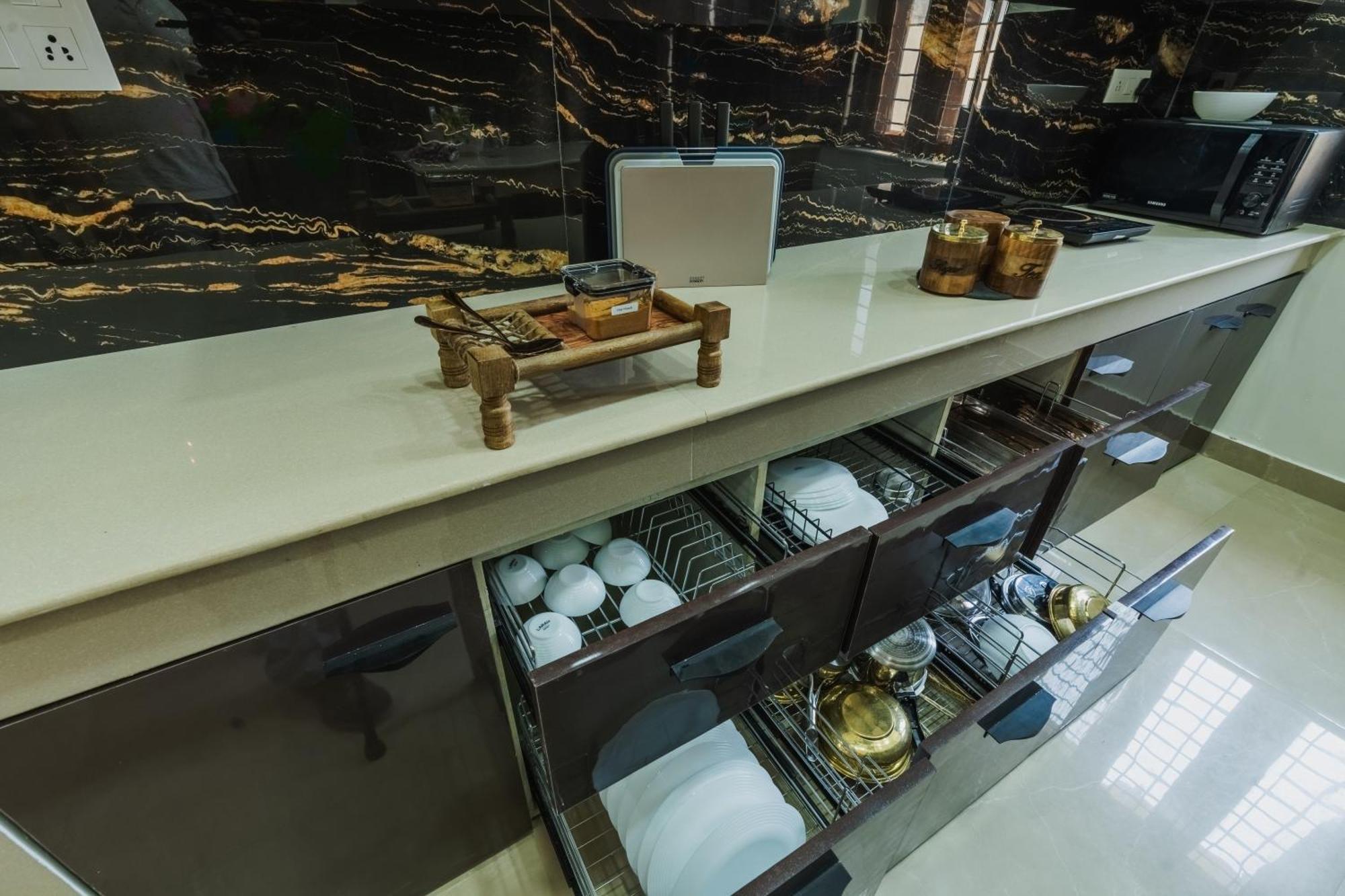 Dhruva - Luxury Villa In Cbd Déhrádún Exteriér fotografie